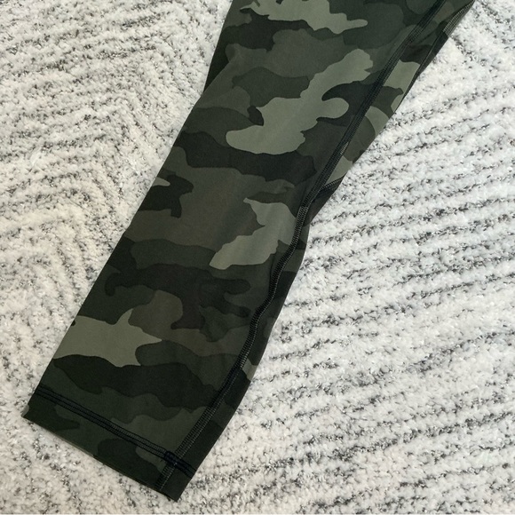 Lululemon | Align High-Rise Crop 23" Heritage 365 Camo Medium Olive size 8 - Picture 6 of 13